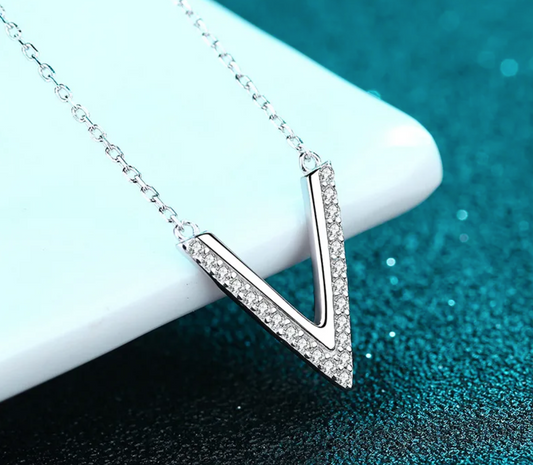 W002 - Simple Style V Shape Sterling Silver Moissanite Pendant Necklace